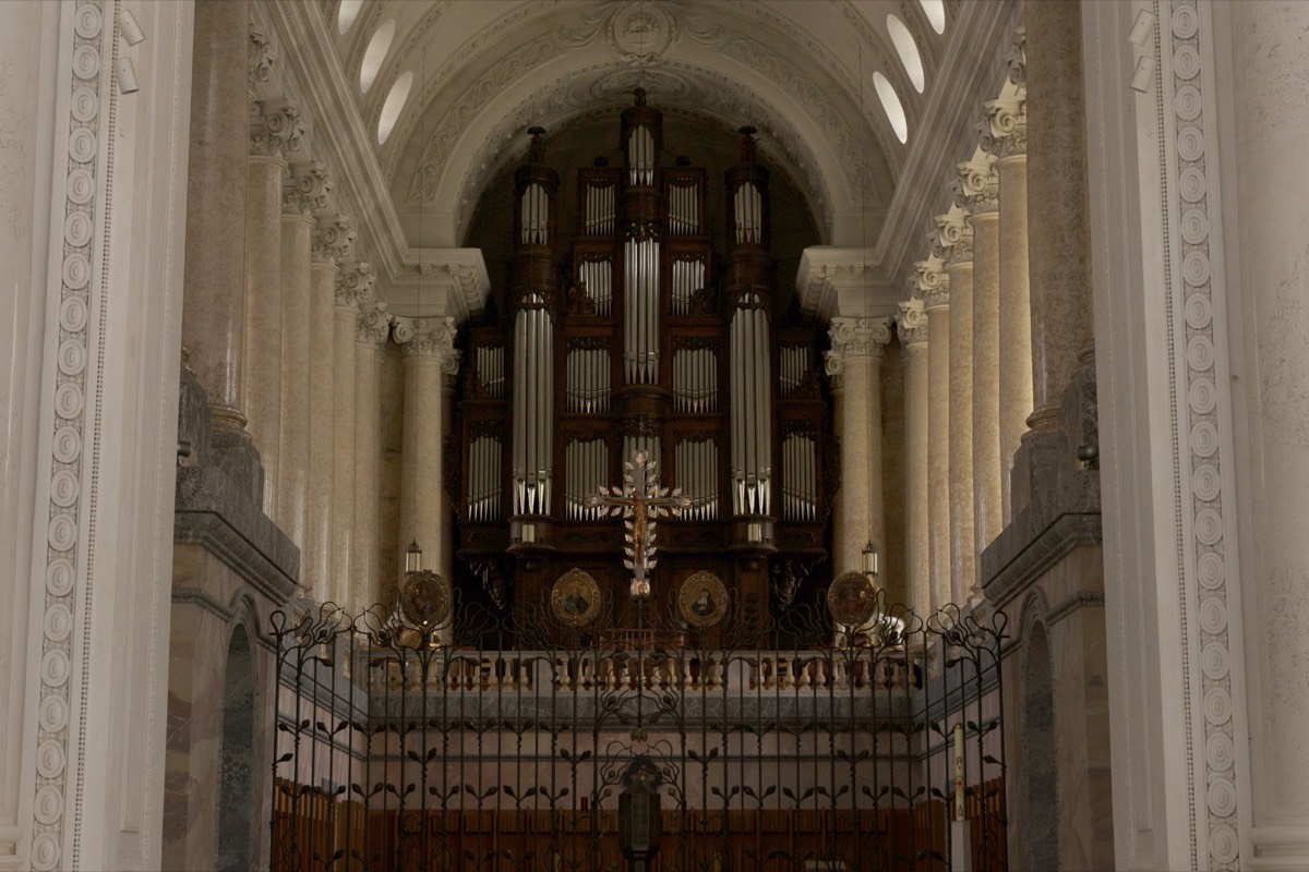 Zoom sur l'orgue du chœur dans le panorama gigapixel