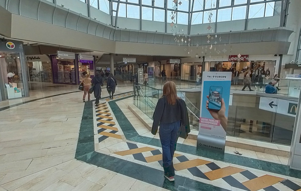 Atrium du centre commercial Val d'Europe