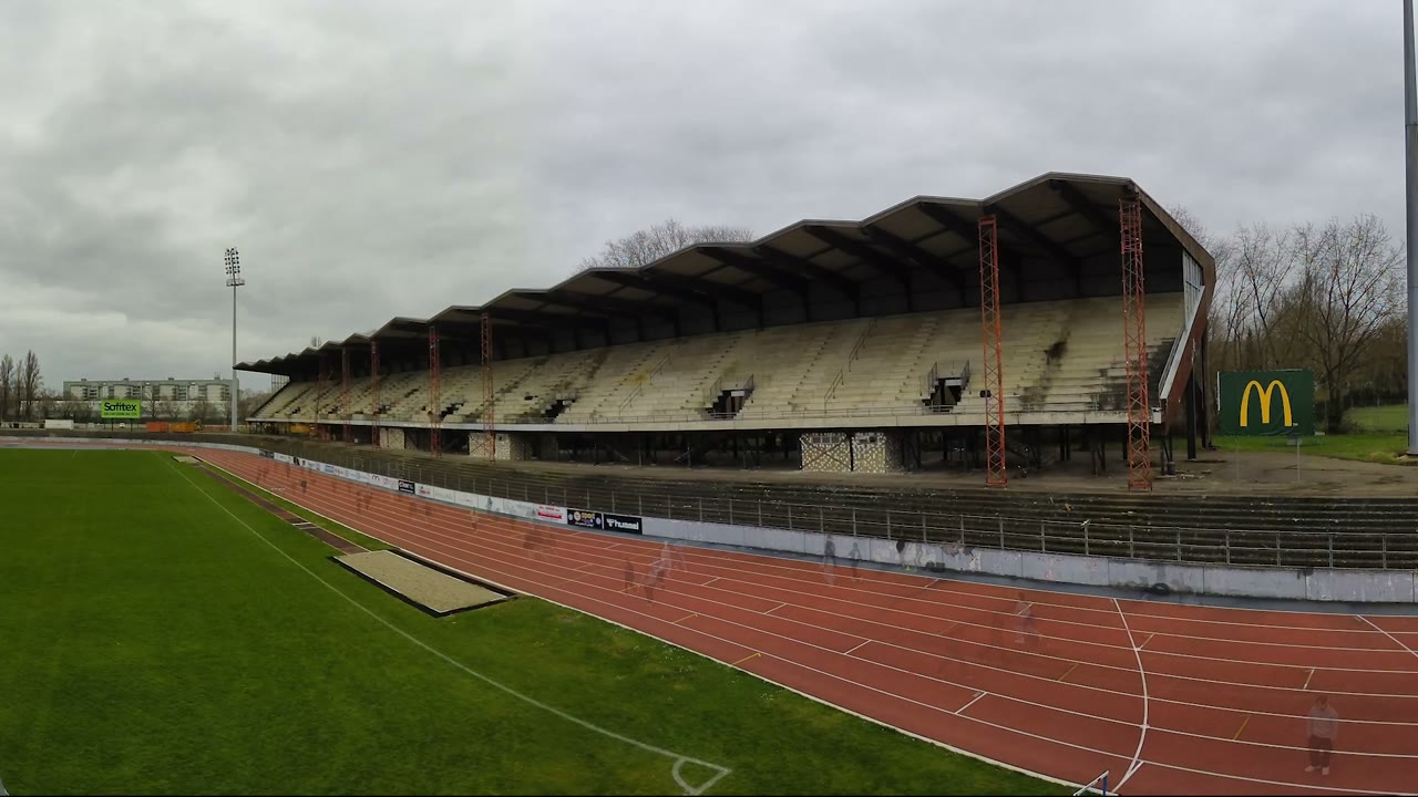 Premys — tribune Johansen